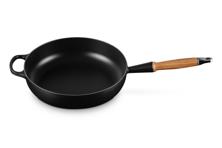 Cast Iron Saute Pan with Wooden Handle 28CM